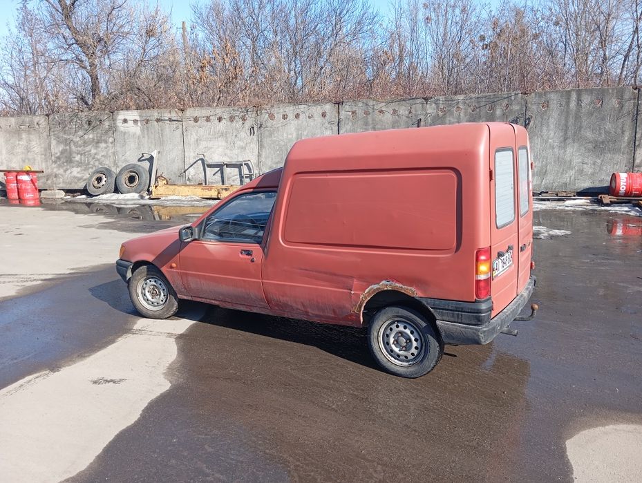 Продам Ford  CourIer