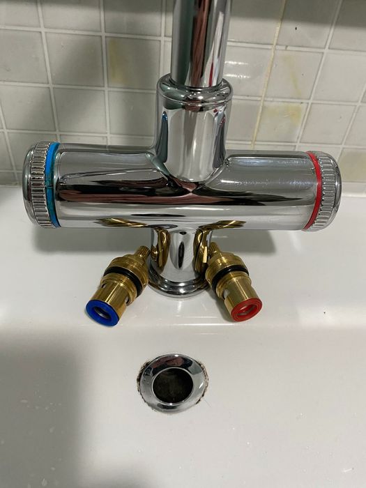 Castelos cerâmicos quente/frio 1/4 volta IKEA kattskar