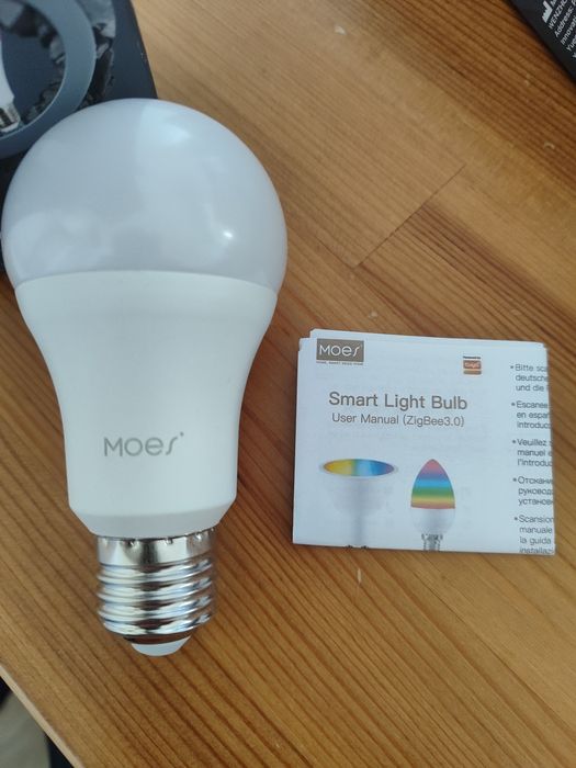 SMART HOME - Lâmpada Inteligente MOES  LED RGB+CCT - ZIGBEE 3.0