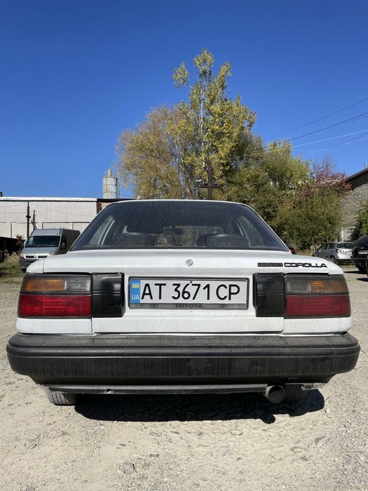 Toyota Corolla e90 1992