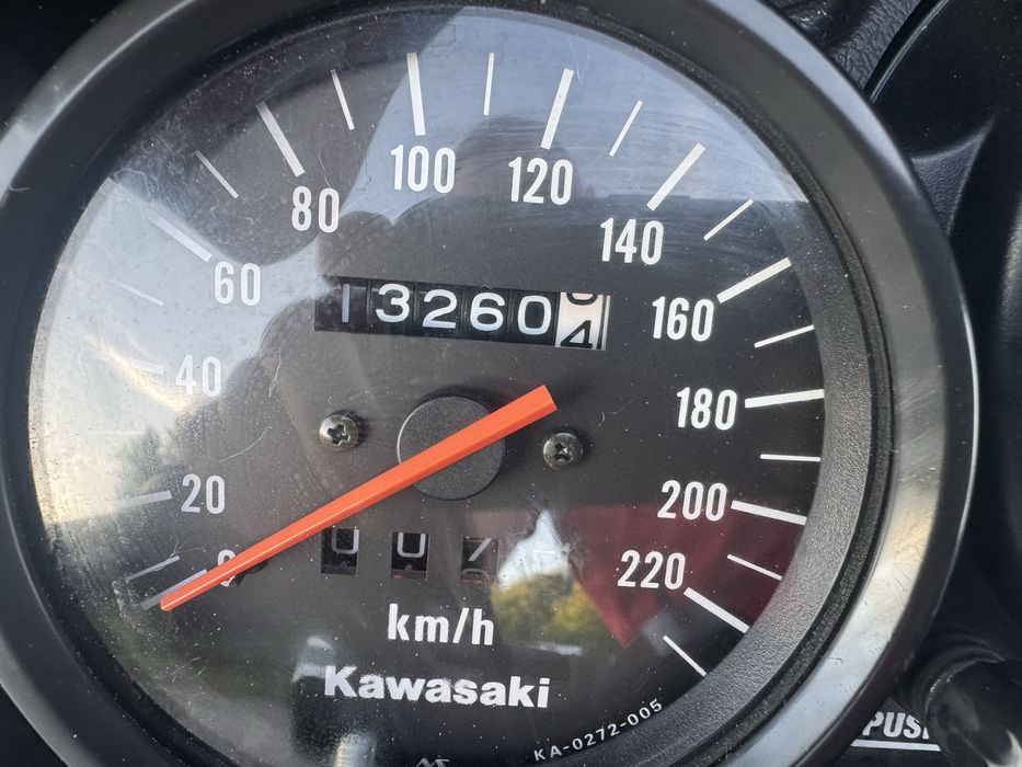 Продам мотоцикл KAWASAKI GPZ 500