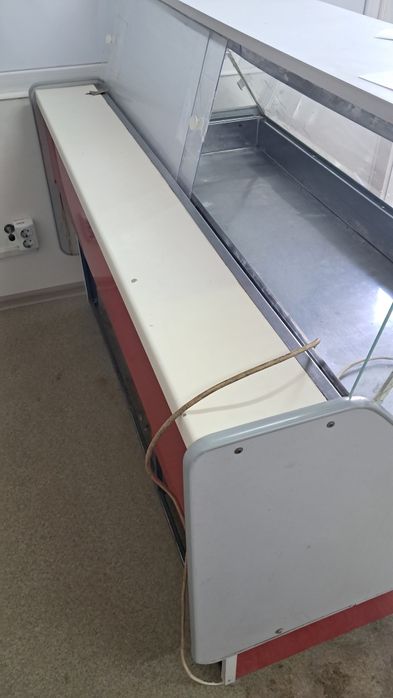 Продам холодильні вітрини