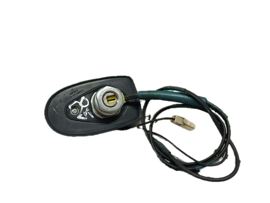 Base de antena TOYOTA Avensis Wagon (_T27_)