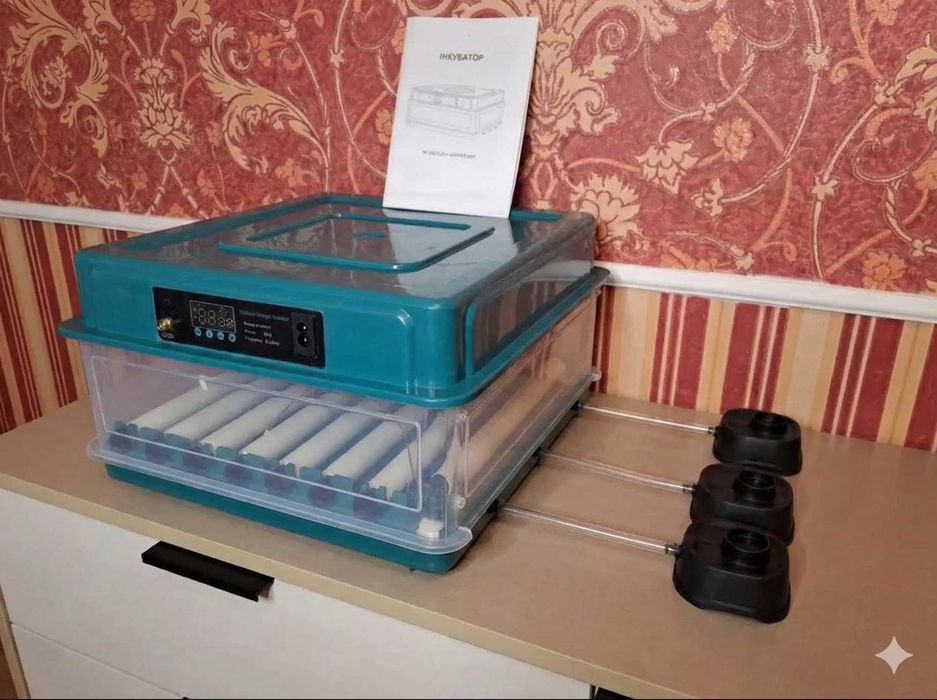 Автоінкубатор з автоповоротом, 12/220В,  70- 400 яєць АВТОНОМНИЙ