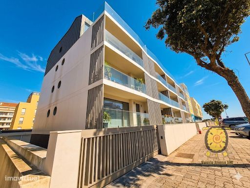 Apartamento T2 - junto ao mar - Praia da Barra