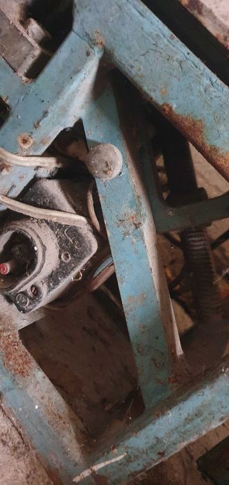 Продам дерево обрабатывающей станок