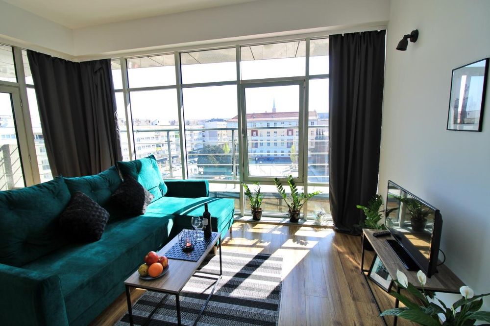 Apartamenty z widokiem w Sercu Wrocławskiego Rynku /Szewska 72