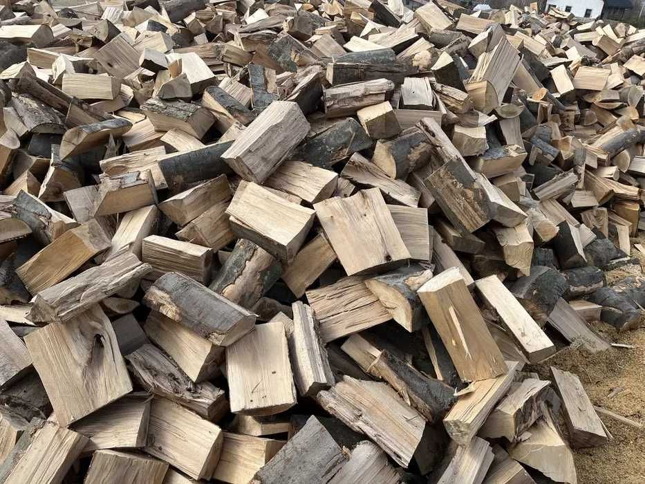 Drewno kominkowe sezonowane
