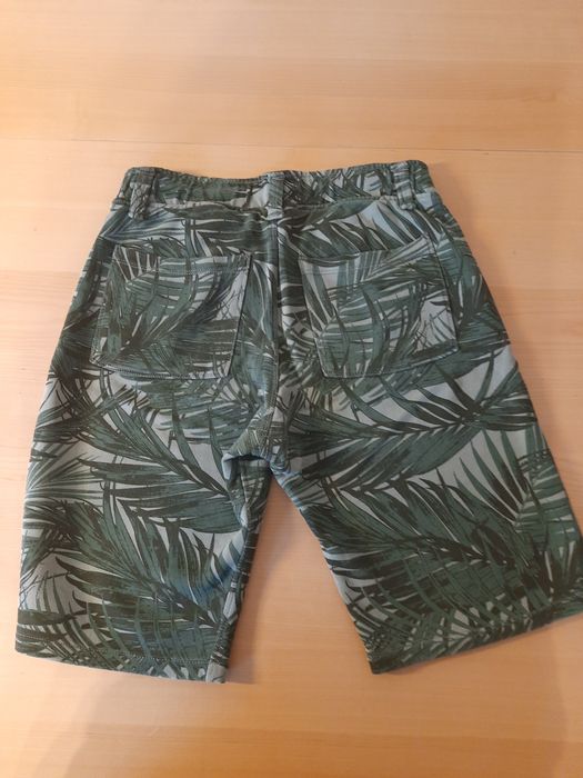 Krótkie spodenki H&M 158- super stan