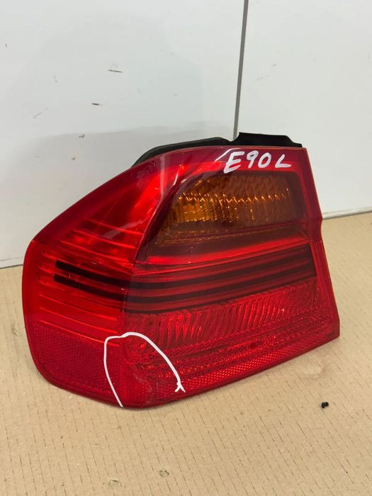 BMW 3 E90 Tył Strona Lampa Tylna okazja Lewa