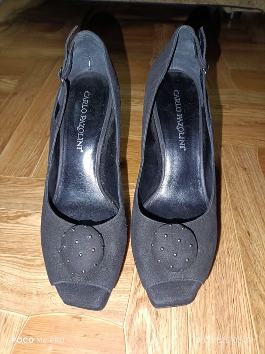 Босоніжки Carlo  Pazolini