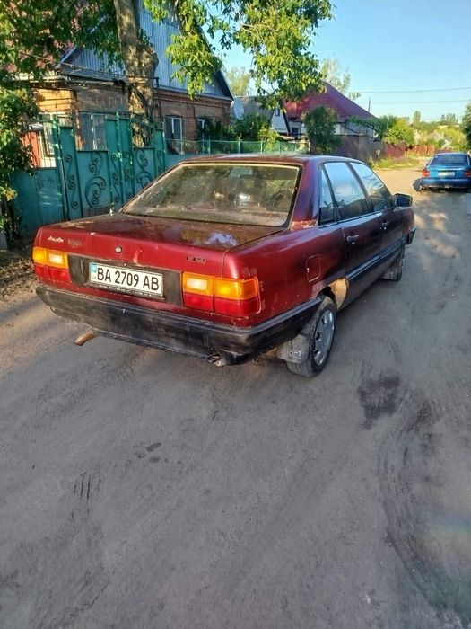 Продам Audi 100 c3