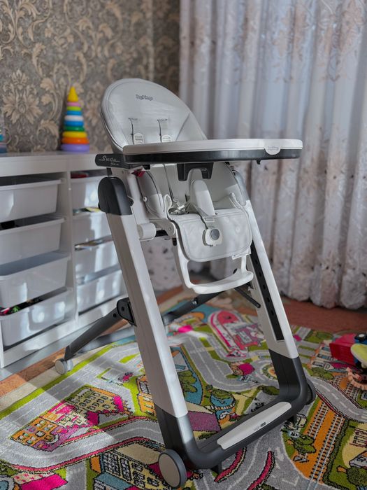 Стілець для годування Peg-Perego Siesta Follow Me (Ice)