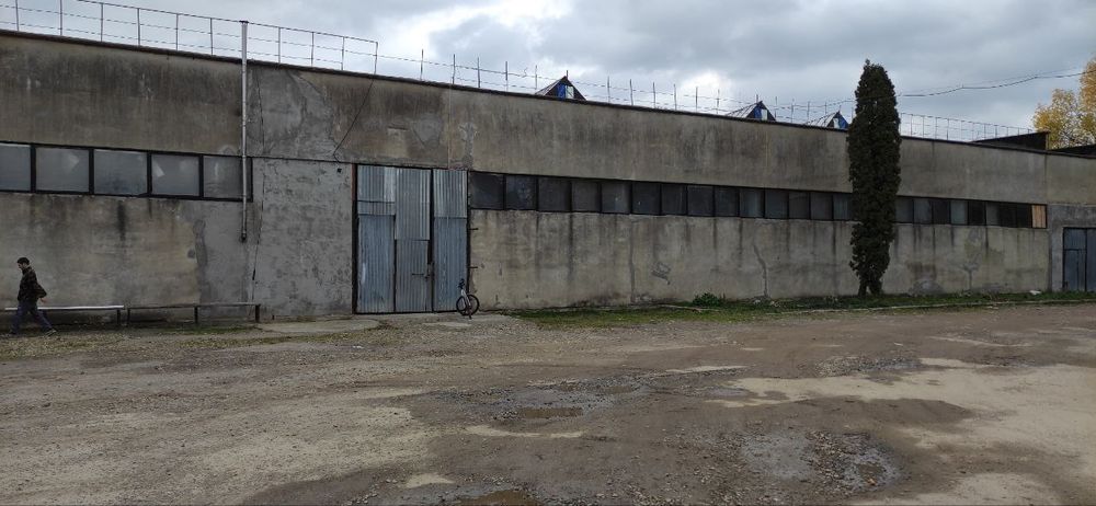 Здається в оренду складське та офісне приміщення - 1500м²!