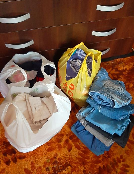 Продам пакетом женские вещи