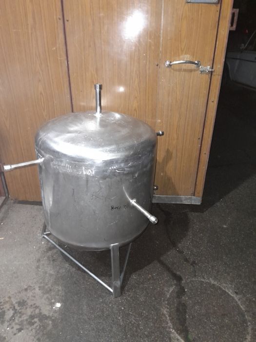 Гидроаккумулятор с нержавеющей стали