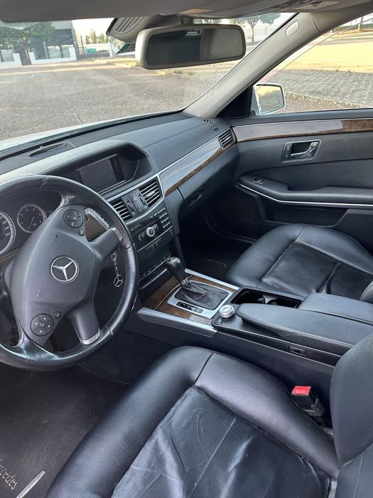 Mercedes Benz E220460689483792404487