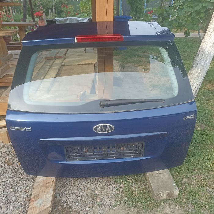 кришка багажника Кіа сід універсал kia ceed