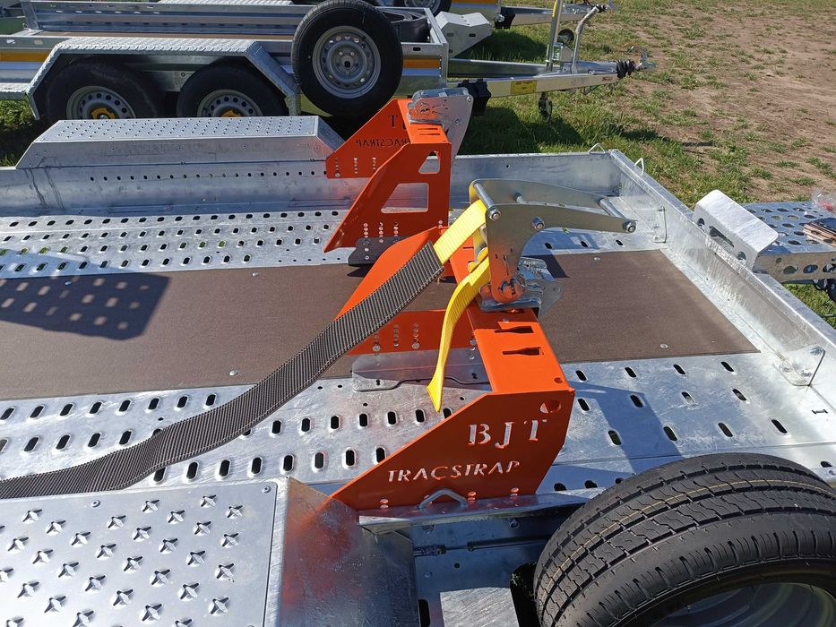 Przyczepa Brian James Trailers pod minikoparkę  Ł:2855kg