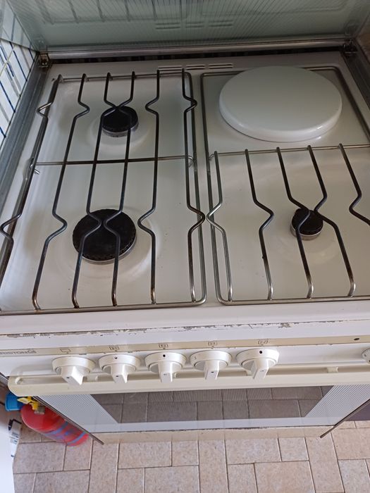 Fogao a gás+ disco eletrico e forno