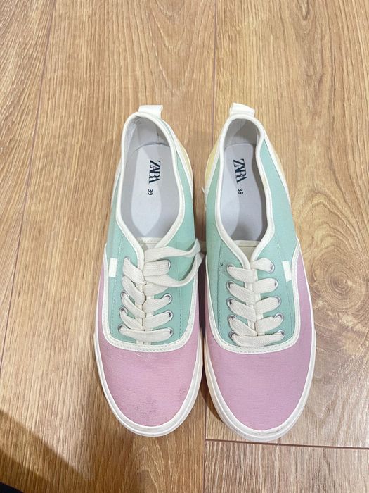 Lote de 3 ténis, tamanho 39 para Venda. New Balance Adidas e Zara