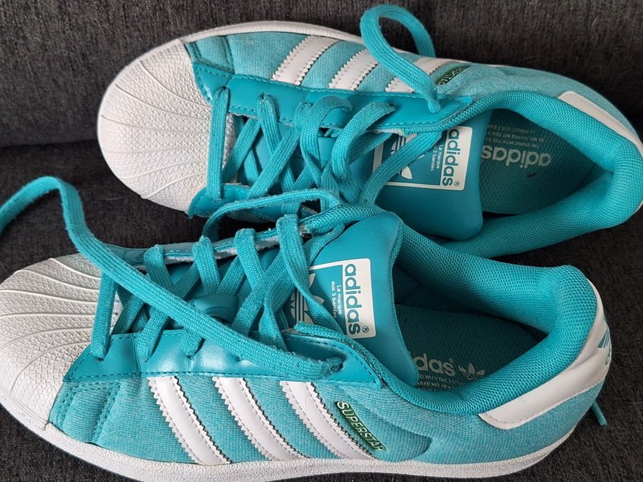 Tenis n 37 1/2 da adidas