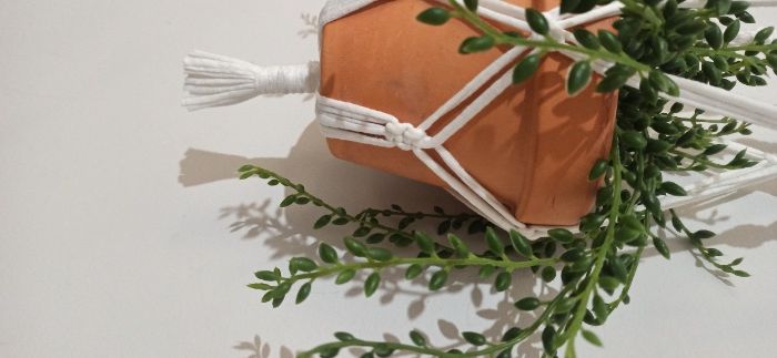 Suporte para vasos em Macramé