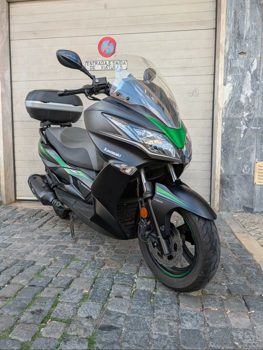 Kawasaki J 300cc