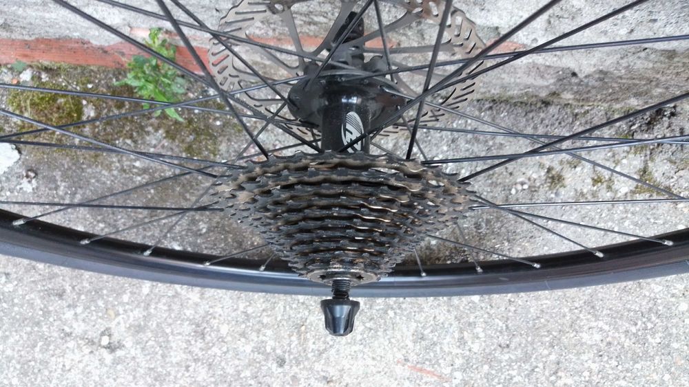 Rodas 29e com pneus de estrada