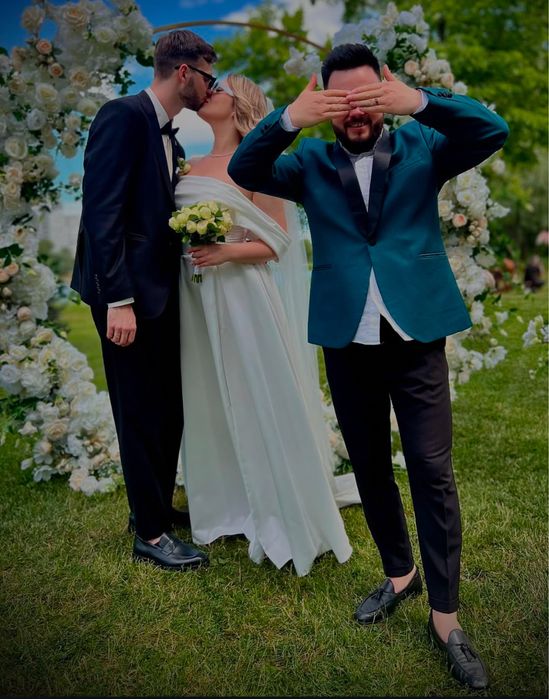 Ведучий - Ведущий ,  музыкант,диджей, вокалист