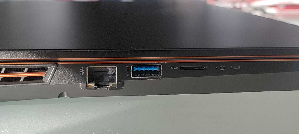 Clevo Gaming Laptop | i7-11800H | RTX 3080 | 64GB RAM | 1.2TB SSD64739964778241123