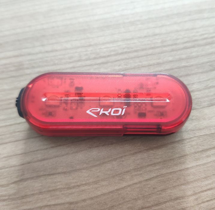 Magnetyczna lampka LED EKOI