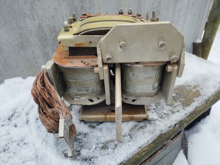 Понижающий трансформатор ОСМ-1 на 2.5 kv