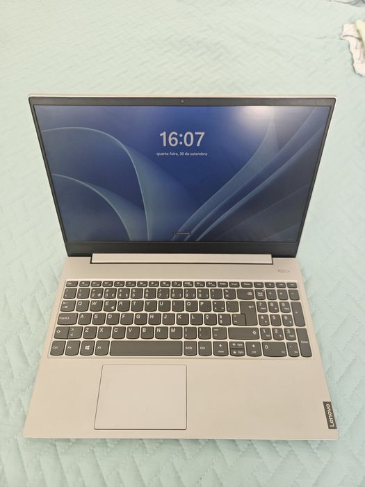 Portátil Lenovo IdeaPad S340-15 (15.6") | Intel Core i5 10.ª Ger. | 8GB RAM | Windows 11