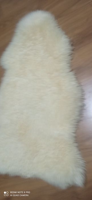 Овеча шкура! Натуральна!