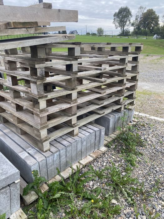 Palety drewniane i europalety