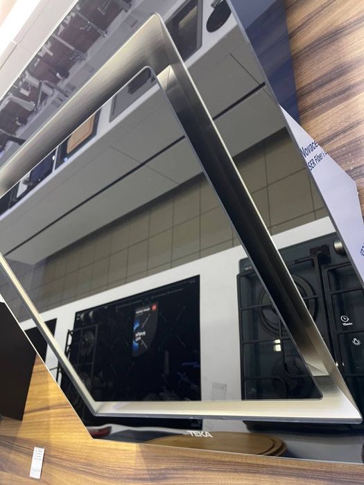 Кухонна витяжка Teka DLV 68660 TOS чорне скло