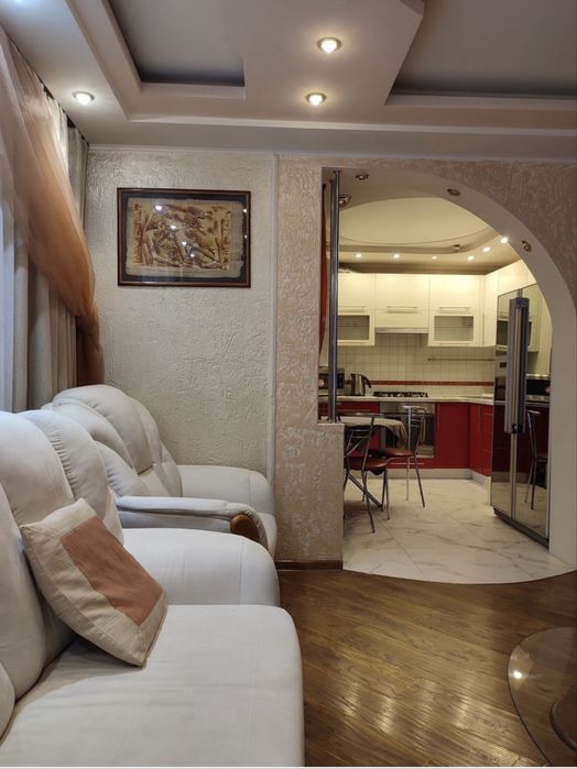 Здам чудову трьох кімнатнц квартиру/6я Слобідська/Індив опаленея