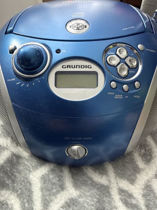 Sprzedam Radio CD GRUNDIG