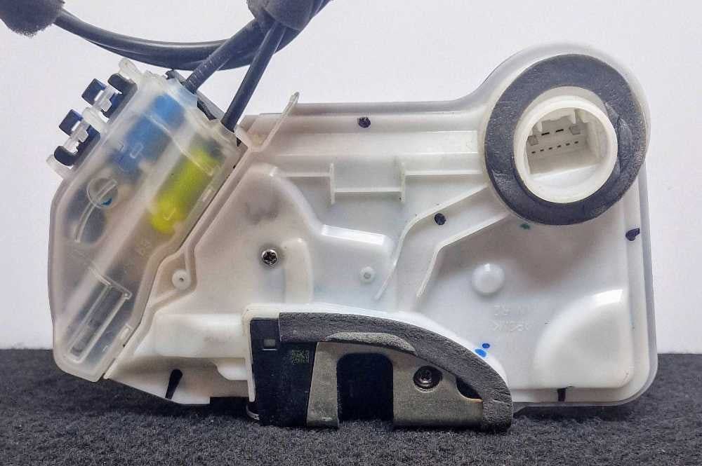 Fechadura / Fecho Porta Frente Direito - TOYOTA C-HR