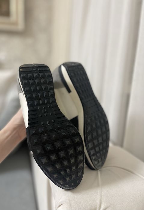 Кросівки в стилі Balenciaga, розмір 36 (23,5 см), стан ідеальний