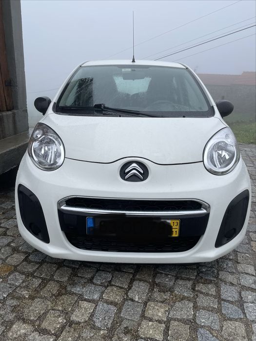 C1 de 2013 em otimo estado negociavel