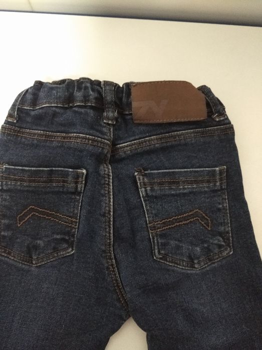 Calças de ganga tamanho 18/24 meses