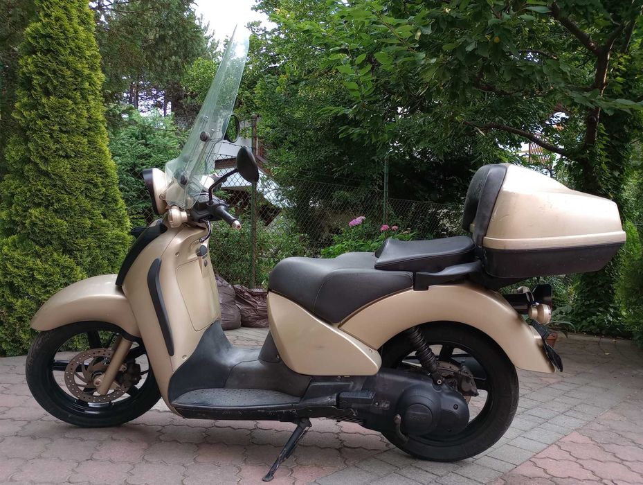Aprilia Scarbeo 200