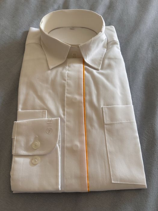 Lufthansa - camisa manga comprida