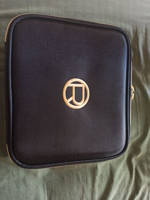 Продам органайзер L'Oréal для косметики