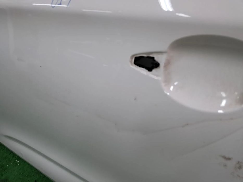 Citroen C4 Porta frente e tras esquerda 2010-2018