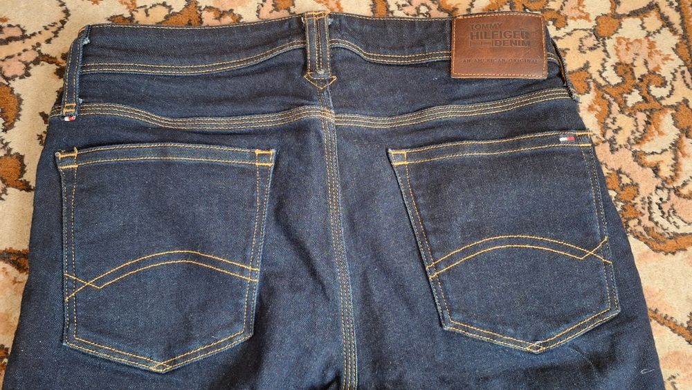 Tommy Hilfiger джинсы. W34 L34