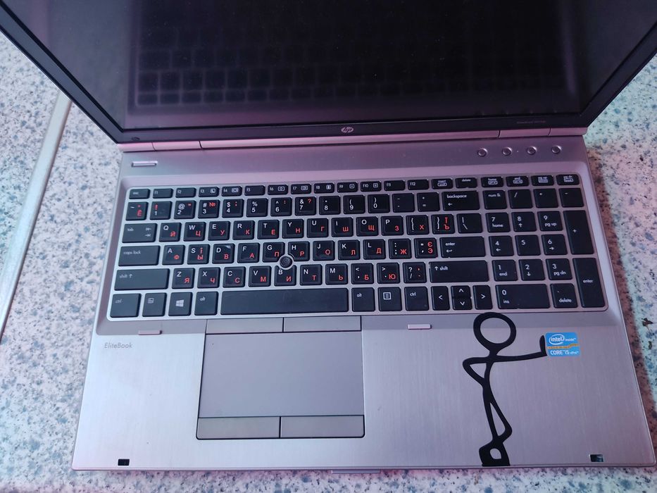 Ноутбук НР8570р 15.6"