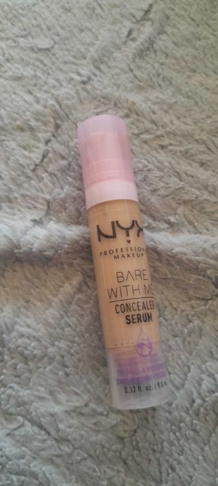 Nyx bare with me  korektor serum 2.5 medium vanilla